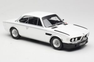 BMW 3.0 CSL E9 Chamonix White Otto 1:18 OT1145 Resin — bild 4 av 6