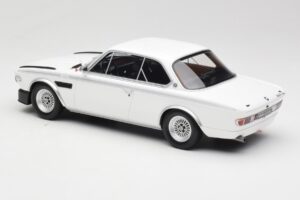 BMW 3.0 CSL E9 Chamonix White Otto 1:18 OT1145 Resin — bild 5 av 6