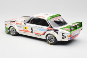 BMW 3.0 CSL E9 #5 Assoc Interim J-C. Chavan / A. Detrin Winners 24 Hours of Spa 1976 Minichamps 1:18 155762505 Metall — bild 5 av 6