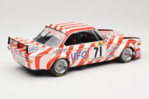 BMW 3.0 CSL E9 #71 Luigi Racing P. Xhenceval / J. Dieudonné 24 Hours of Le Mans 1977 Minichamps 1:18 155772571 Metall — bild 2 av 6