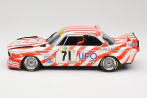 BMW 3.0 CSL E9 #71 Luigi Racing P. Xhenceval / J. Dieudonné 24 Hours of Le Mans 1977 Minichamps 1:18 155772571 Metall — bild 3 av 6