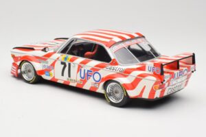 BMW 3.0 CSL E9 #71 Luigi Racing P. Xhenceval / J. Dieudonné 24 Hours of Le Mans 1977 Minichamps 1:18 155772571 Metall — bild 5 av 6