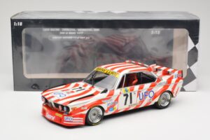 BMW 3.0 CSL E9 #71 Luigi Racing P. Xhenceval / J. Dieudonné 24 Hours of Le Mans 1977 Minichamps 1:18 155772571 Metall — bild 6 av 6