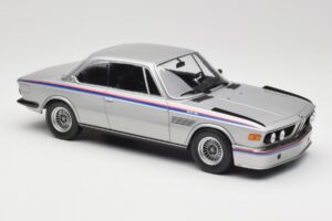 BMW 3.0 CSL E9 Polaris Silver Minichamps 1:18 155028135 Metall — bild 4 av 6