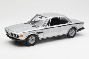 BMW 3.0 CSL E9 Silver Minichamps 1:18 180029020 Metall