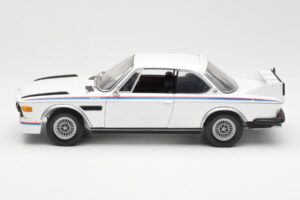 BMW 3.0 CSL E9 Med Spoilerset Vit Minichamps 1:18 180029021 Metall — bild 4 av 8