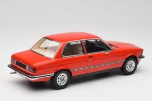 BMW 316 E21 Röd Minichamps 1:18 107024100 Resin — bild 2 av 6