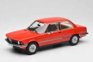 BMW 316 E21 Röd Minichamps 1:18 107024100 Resin