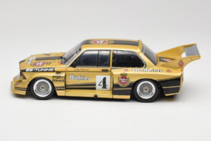 BMW 320i #4 Warsteiner J. Obermoser DRM 1977 Minichamps 1:18 180772105-R1 Metall — bild 4 av 8