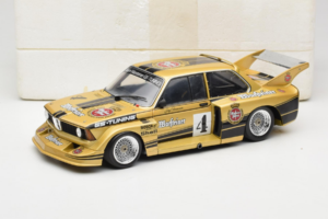 BMW 320i #4 Warsteiner J. Obermoser DRM 1977 Minichamps 1:18 180772105-R1 Metall — bild 8 av 8