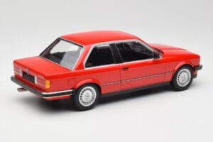 BMW 323i E21 Röd Minichamps 1:18 155026000 Metall — bild 2 av 6