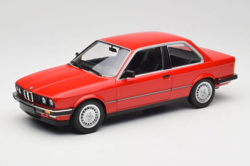 BMW 323i E21 Röd Minichamps 1:18 155026000 Metall