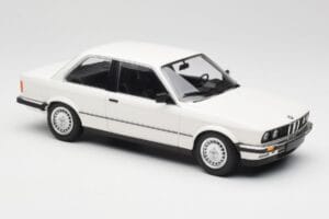 BMW 323i E21 Vit Minichamps 1:18 155026005 Metall — bild 4 av 6