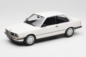 BMW 323i E21 Vit Minichamps 1:18 155026005 Metall