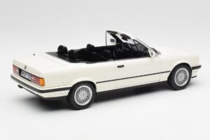 BMW 325i E30 Cabriolet Alpine Vit Norev 1:18 183213 Metall — bild 2 av 6