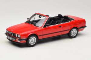 BMW 325i E30 Cabriolet Ljusröd Otto 1:18 OT1194 Resin