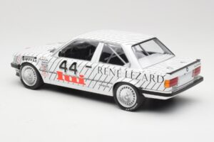 BMW 325i E30 #44 A. Vogt / K. Oestreich Class Winners EG Trophy ETCC Zolder 1986 Minichamps 1:18 155862644 Metall — bild 5 av 6