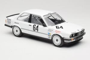 BMW 325i E30 #64 Auto Budde K. Oestreich / E. Rensing Winner 24 Hours Nürburgring 1986 Minichamps 1:18 155862664 Metall — bild 2 av 6