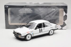 BMW 325i E30 #64 Auto Budde K. Oestreich / E. Rensing Winner 24 Hours Nürburgring 1986 Minichamps 1:18 155862664 Metall — bild 6 av 6