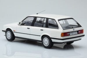 BMW 325i E30 Touring Vit Limited Edition Norev 1:18 183217 Metall — bild 5 av 6
