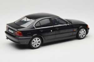 BMW 328i E46 Svart UT Models 1:18 80439422373 Metall — bild 3 av 8