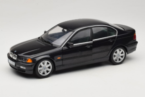 BMW 328i E46 Svart UT Models 1:18 80439422373 Metall