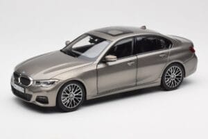 BMW 330i G20 Silver Norev 1:18 183275 Metall