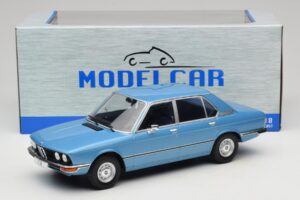 BMW 5 Series E12 Blå MCG 1:18 MCG18541 Metall — bild 6 av 6