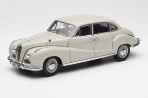 BMW 501 Cortina Grå AUTOart 1:18 80430393098 Metall