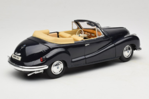 BMW 502 Cabriolet Svart Maisto 1:18 31817 Metall — bild 3 av 8