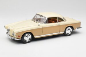 BMW 503 Beige Revell 1:18 8832 Metall