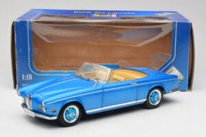 BMW 503 Cabriolet Riviera Blue Revell 1:18 08843 Metall — bild 9 av 9