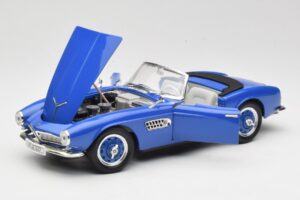 BMW 507 Touring Sport Cabriolet Blå Revell 1:18 8810-M1 Metall — bild 2 av 8