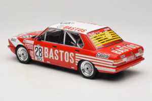 BMW 528i E28 #28 Guitteny / Bleyinie 24 Hours of Spa 1982 IXO 1:18 18RMC182B Metall — bild 5 av 6