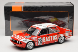 BMW 528i E28 #28 Guitteny / Bleyinie 24 Hours of Spa 1982 IXO 1:18 18RMC182B Metall — bild 6 av 6