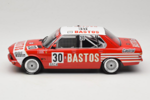 BMW 528i E28 #30 D. Quester / A. Hahne / E. Joosen 24 Hours of Spa Winner 1982 IXO 1:18 18RMC182A Metall — bild 3 av 6