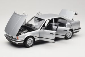 BMW 535i E34 Silver Minichamps 1:18 100024005 Metall — bild 2 av 8