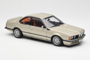 BMW 635 CSi E24 Bronzit Beige Metallic AUTOart 1:18 70523 Metall — bild 6 av 8