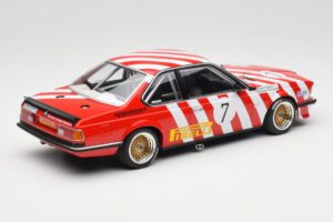 BMW 635 CSi E24 #7 BMW Italia G. Brancatelli / H. Kelleners Brno Grand Prix 1984 Minichamps 1:18 155842507 Metall — bild 2 av 6