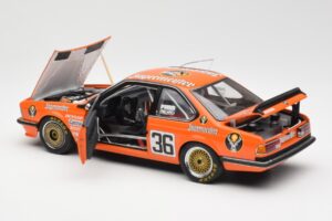 BMW 635 CSi E24 #1 European Touring Car Championship Jagermeister 1985 AUTOart 1:18 80430145825 Metall — bild 5 av 8