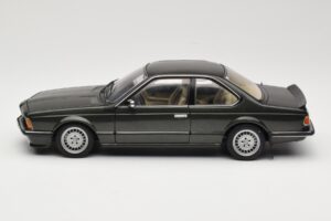 BMW 635 CSi E24 Malachit Green Metallic AUTOart 1:18 70522 Metall — bild 4 av 8