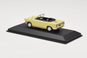 BMW 700 Cabriolet Gul Minichamps 1:43 BMW002 Metall — bild 3 av 4