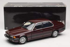 BMW 730i E32 Red Metallic Minichamps 1:18 100023001 Metall — bild 8 av 8