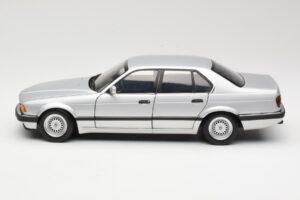 BMW 730i E32 Silver Minichamps 1:18 100023000 Metall — bild 4 av 8