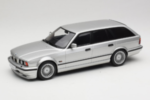 BMW Alpina B10 E34 4.6 Touring Silver MCG 1:18 MCG18332MCW Metall