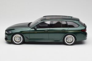 BMW Alpina B5 G31 Touring Grön GT Spirit 1:18 GT475 Resin — bild 4 av 5