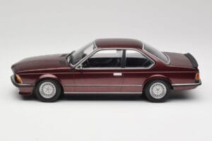 BMW 635 CSi E24 Karmesinrot Metallic Minichamps 1:18 155028105 Metall — bild 3 av 6