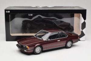 BMW 635 CSi E24 Karmesinrot Metallic Minichamps 1:18 155028105 Metall — bild 6 av 6