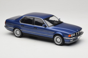 BMW Alpina B11 E32 3.5 Metallic Blue MCG 1:18 MCG18232 Metall — bild 4 av 6