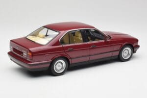 BMW 535i E34 Röd Minichamps 1:18 100024002 Metall — bild 3 av 8
